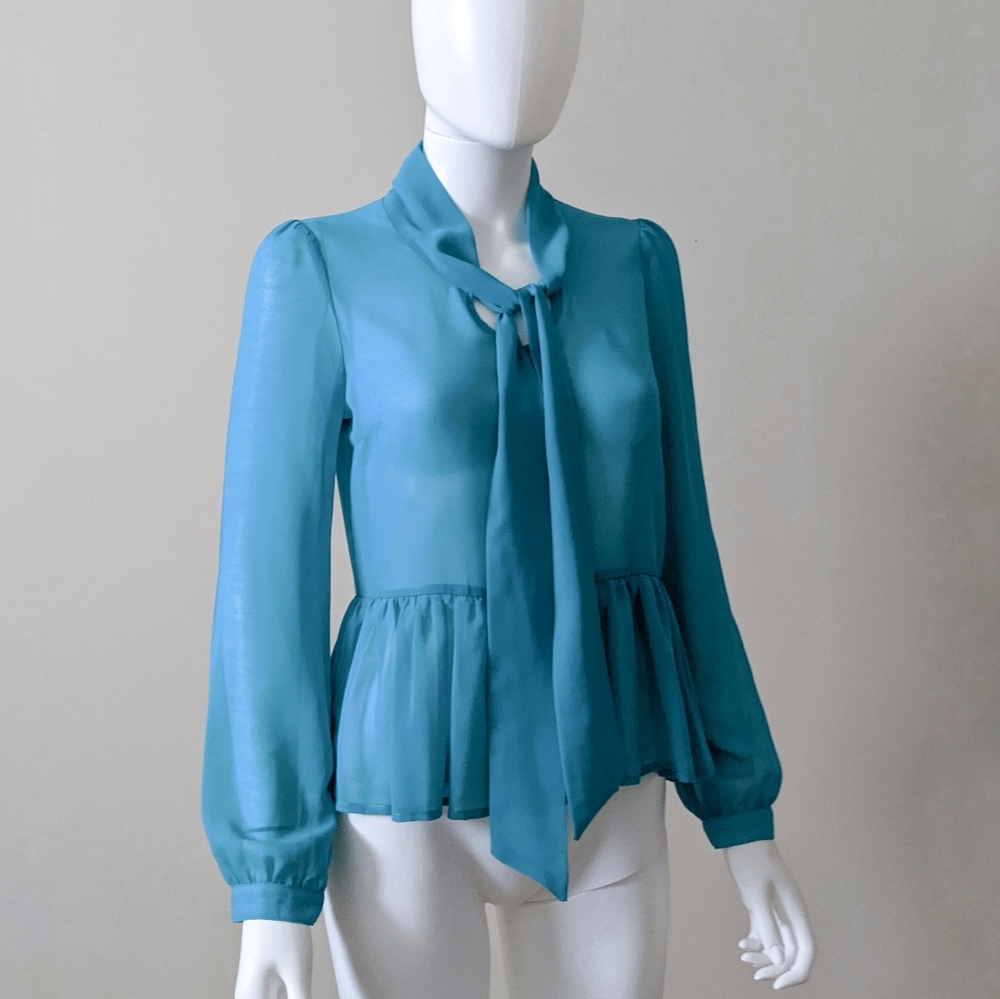 Puffy Sleeves Peplum Tie Blouse